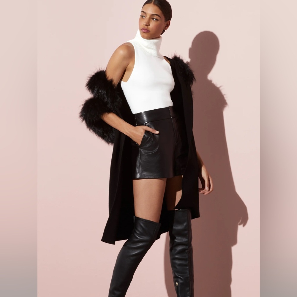 Alice Olivia Chic Black Leather Shorts, 100% lamb skin.